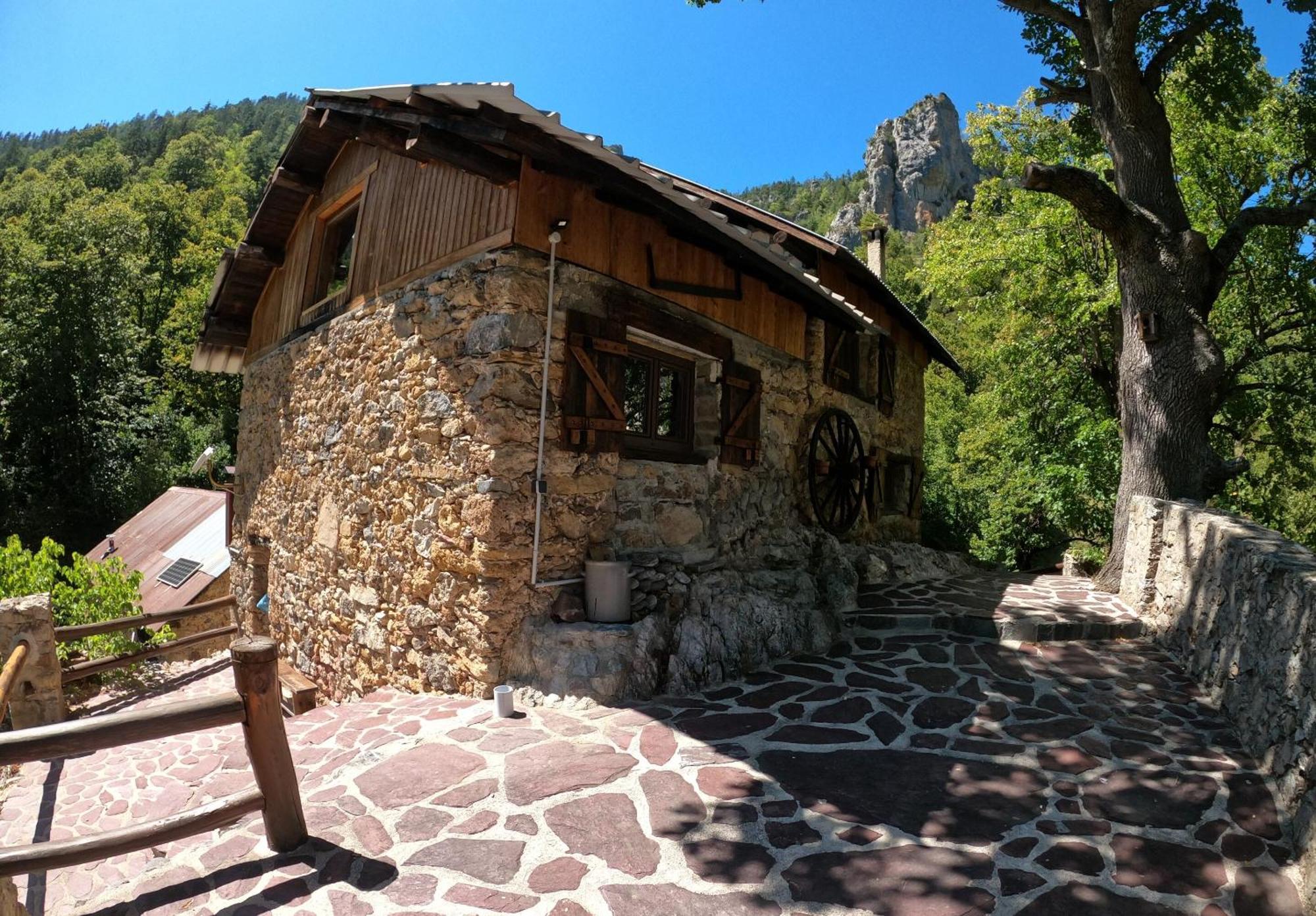Maison Maralpine Roubion Экстерьер фото
